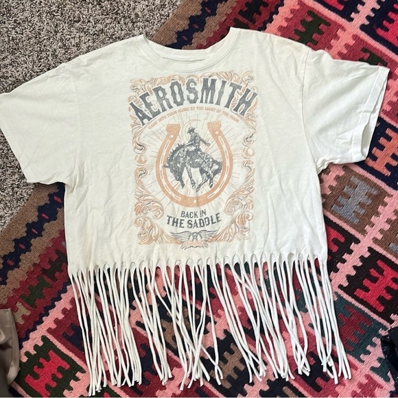 Aerosmith graphic back in the saddle fringe cropped rodeo tee medium - Picture 5 of 9